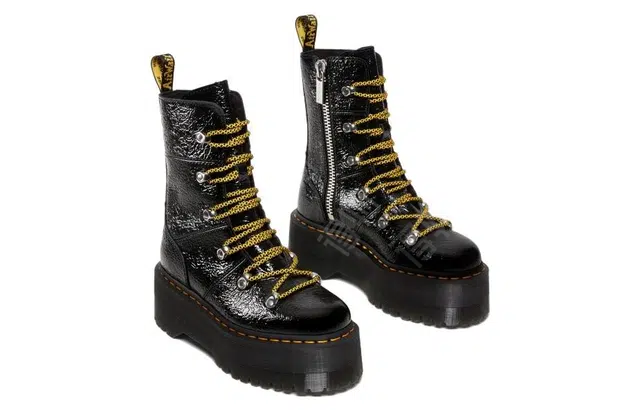 Dr.Martens