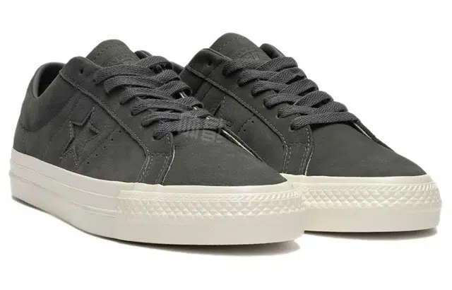 Converse One Star SNL