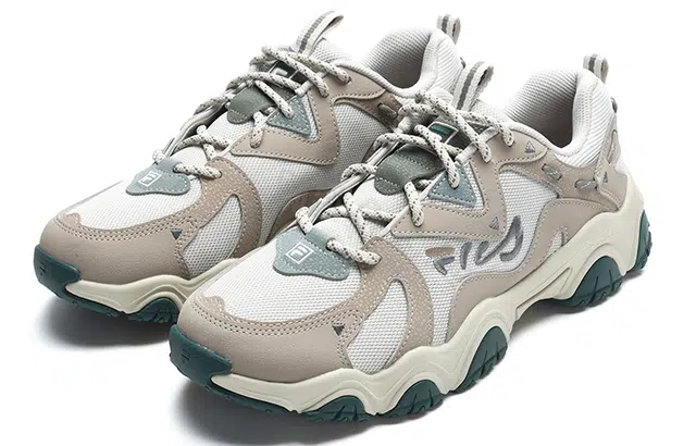 FILA Fluid 4