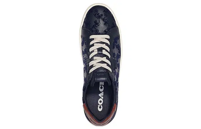COACH