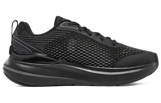 Skechers Max Cushioning Hyper Burst Premier Trail