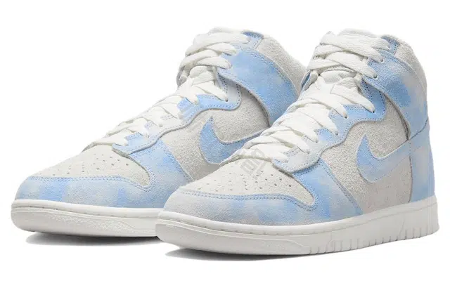 Nike Dunk High "Tread in the Clouds"