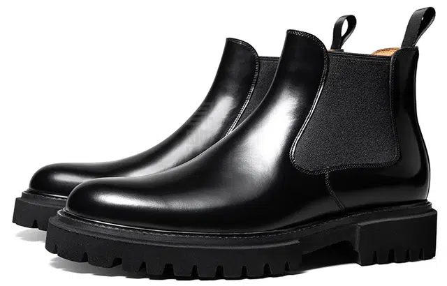 SKARO x THOM WILLS