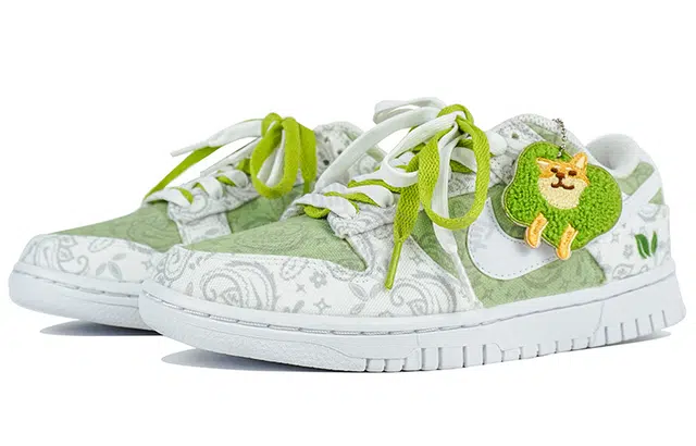 Nike Dunk Low ESS "White Paisley" K999