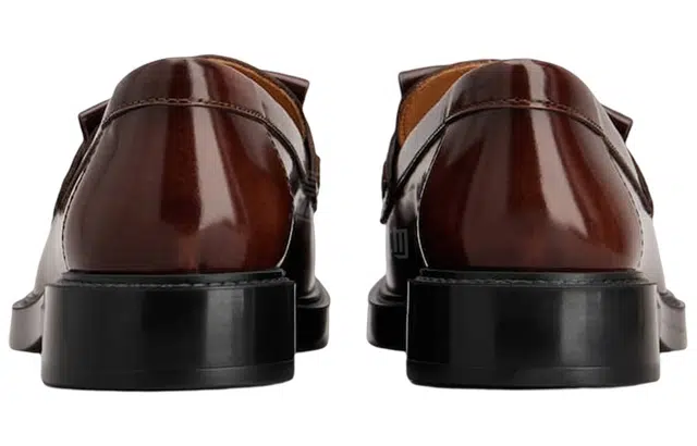 TOD'S