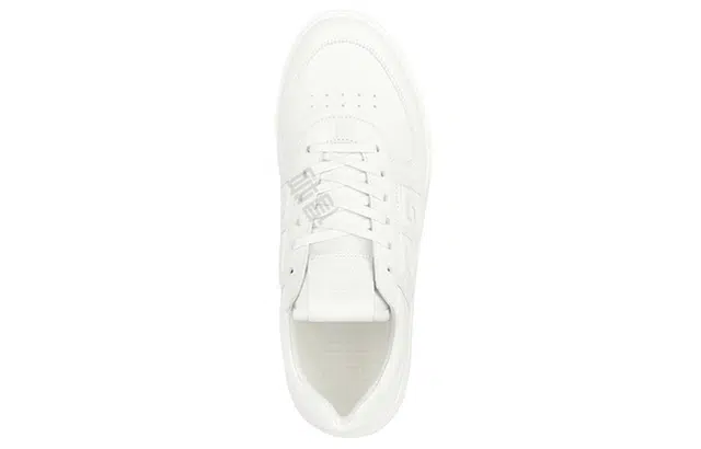GIVENCHY G4