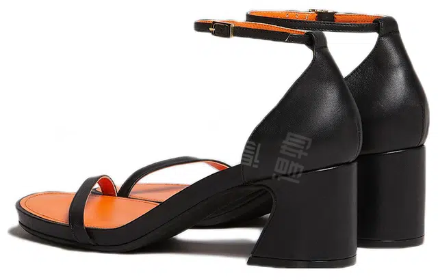 MARNI