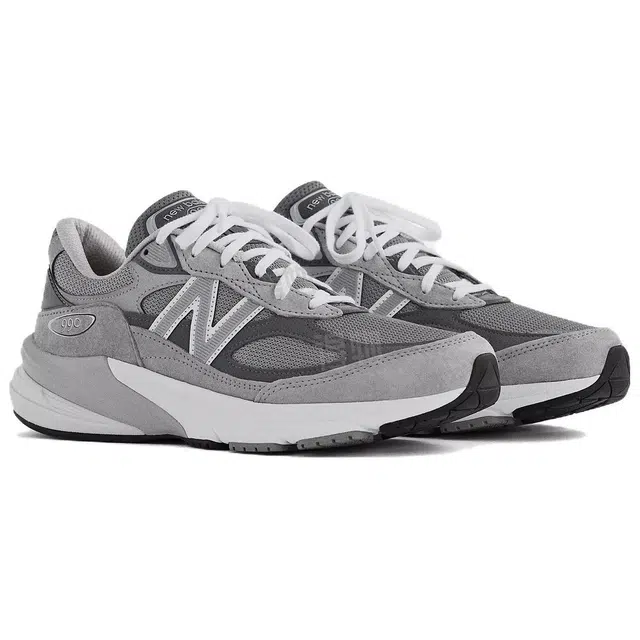 New Balance NB 990 v6