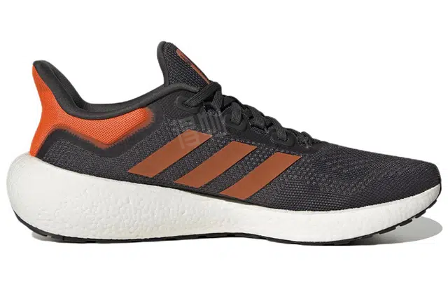 adidas Pure Boost 22
