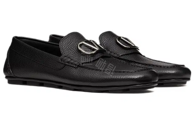 Valentino Vlogo
