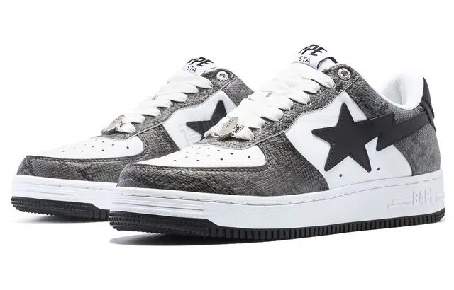 A BATHING APE STA
