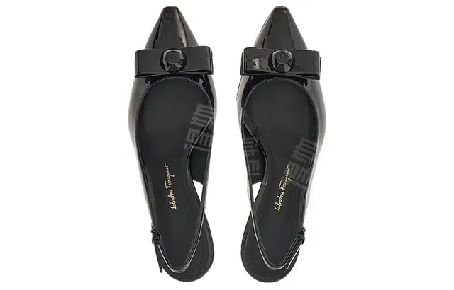 FERRAGAMO Vara