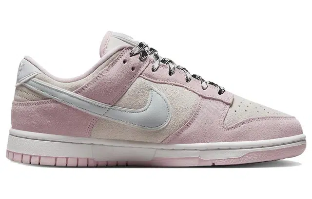 Nike Dunk Low "Pink Foam"