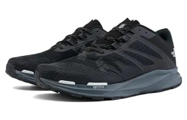 THE NORTH FACE Vectiv Eminus