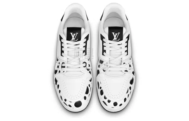 Yayoi Kusama x LOUIS VUITTON Trainer