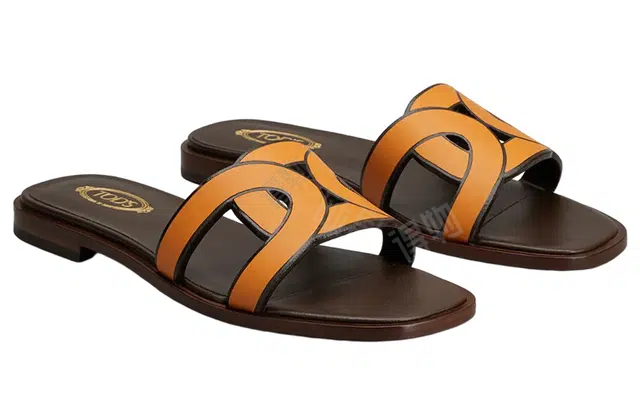 TOD'S