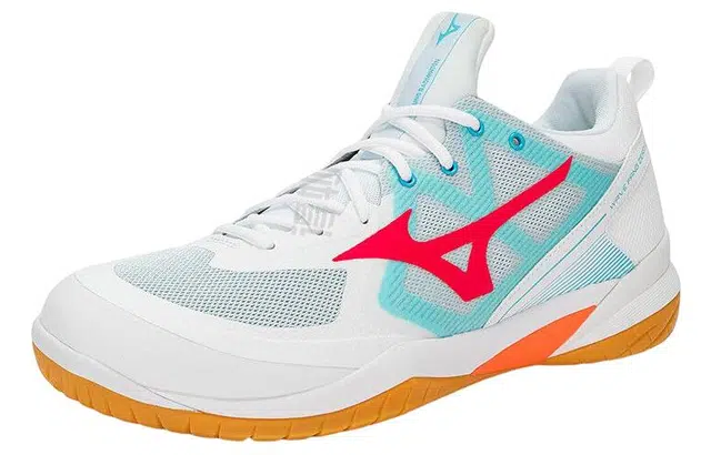 Mizuno Fang Zero 2