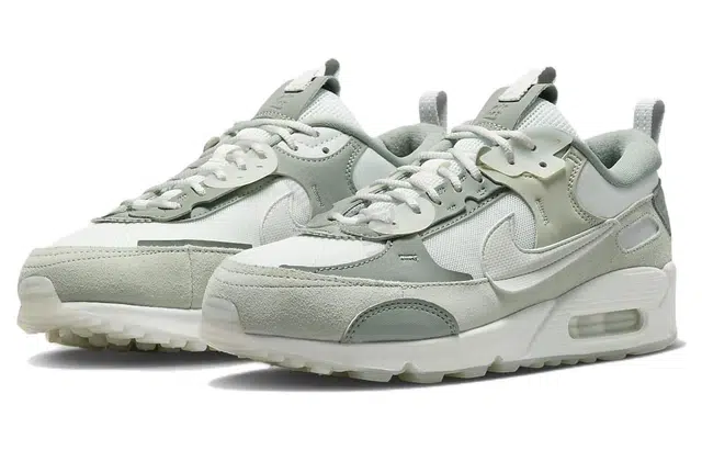 Nike Air Max 90 Futura