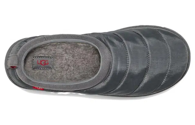 UGG Tasman