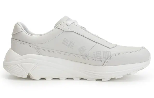 DESCENTE Sport style