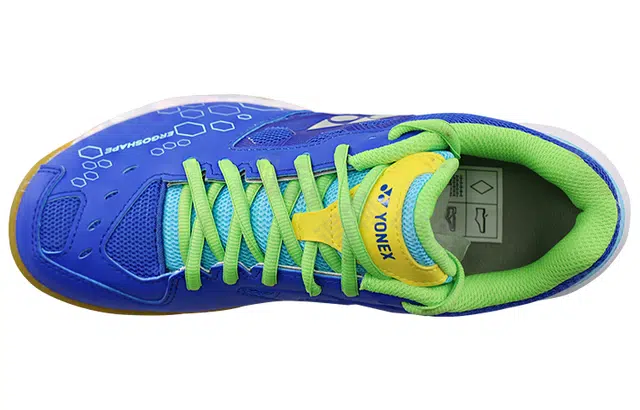 YONEX Power Cushion 101CR
