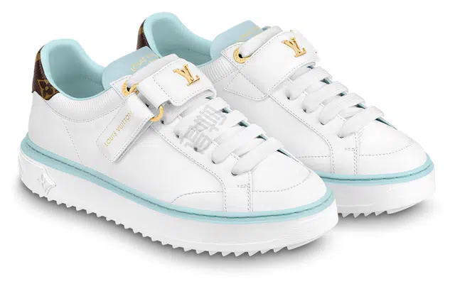 LOUIS VUITTON Time Out