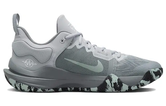 Nike Giannis Immortality 2