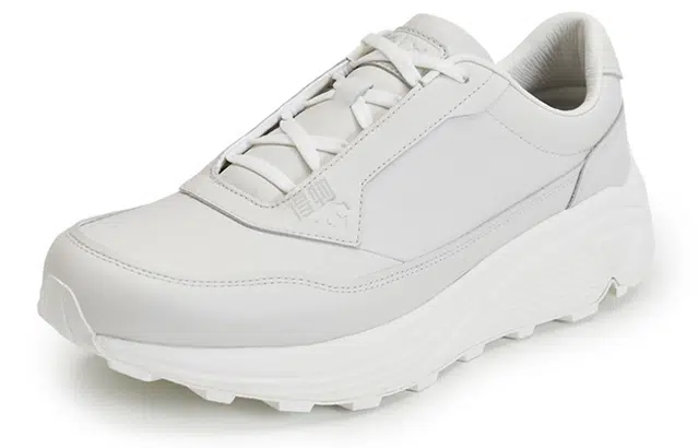 DESCENTE Sport style