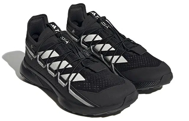 adidas Terrex Voyager 21