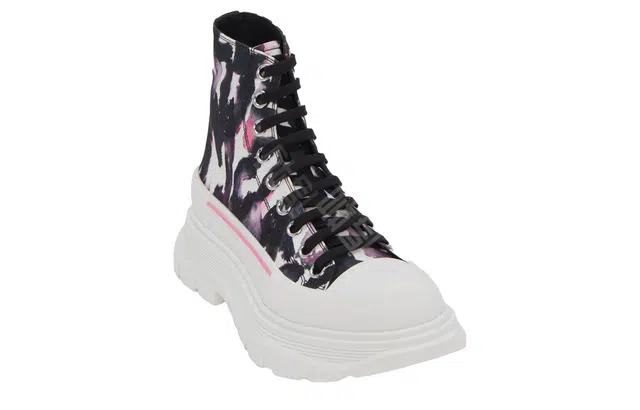 Alexander McQueen Tread Slick