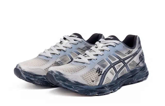 Asics Gel-Contend 4