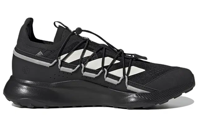 adidas Terrex Voyager 21