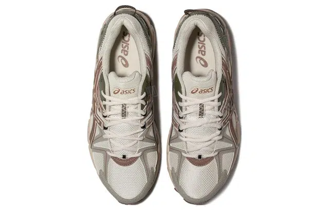 Asics 8
