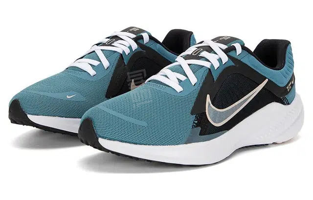 Nike Quest 5