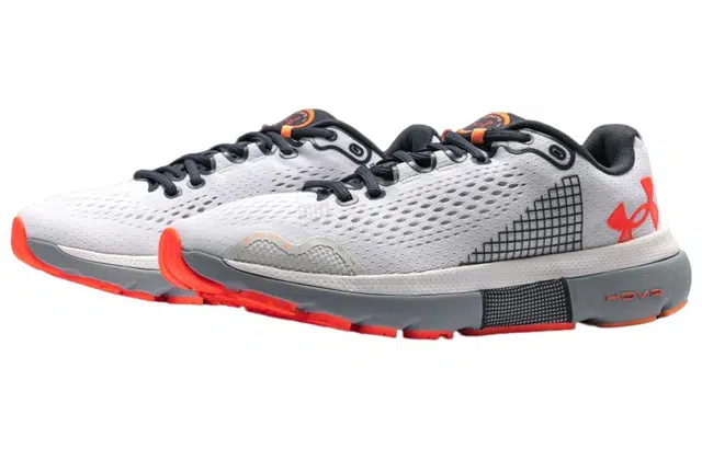 Under Armour HOVR Infinite 4