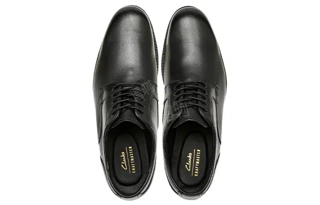 clarks