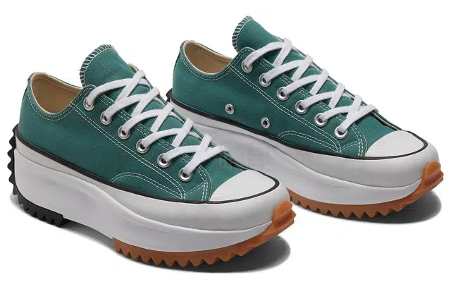 Converse Run Star Hike