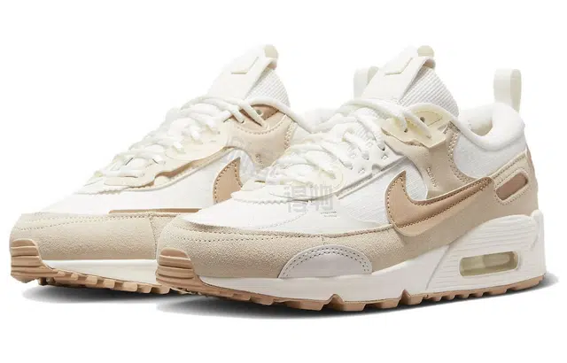 Nike Air Max 90 Futura