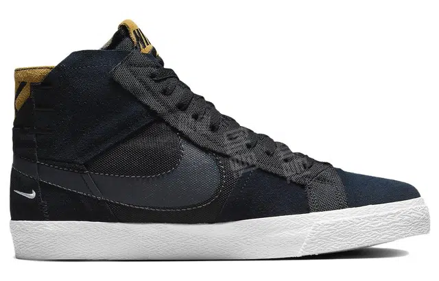 Nike SB Blazer Mid