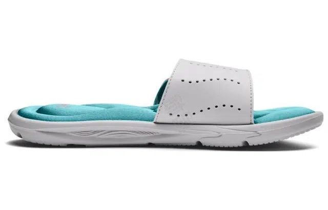 Under Armour Ignite IX