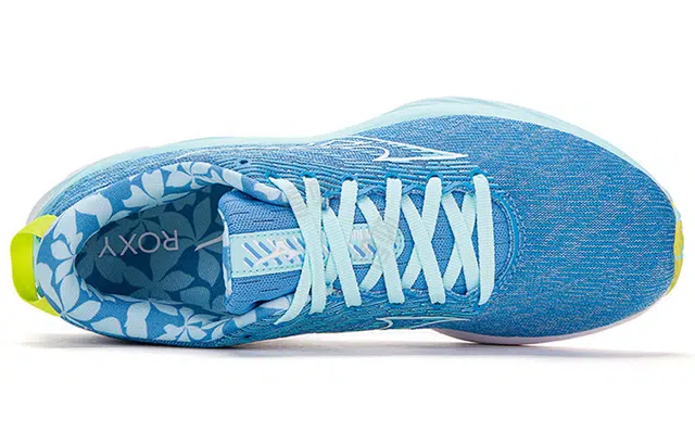 Roxy x Mizuno Wave Rider 26