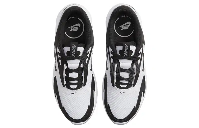 Nike Air Max Bolt