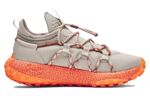 Under Armour HOVR Summit FT Cuff