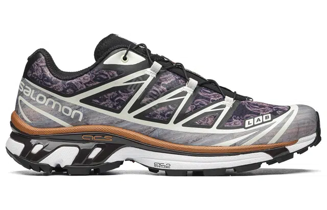 COSTS Black Vanila x SALOMON For Cotd