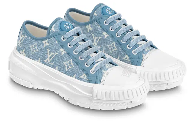 LOUIS VUITTON Squad