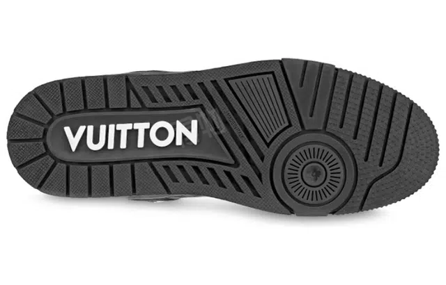 LOUIS VUITTON Trainer