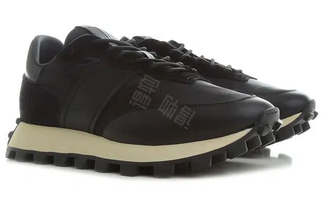 TOD'S