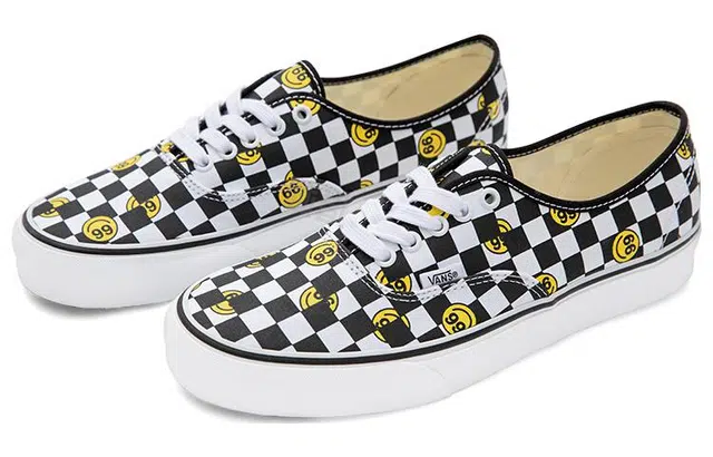 Vans Wallpaper Authentic