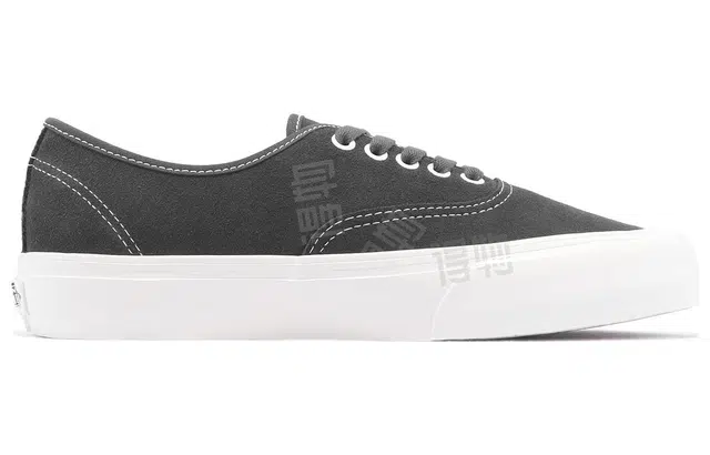 Vans Authentic Vr3