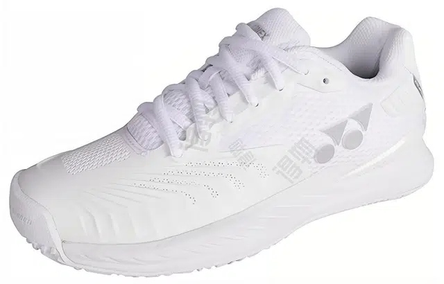 YONEX
